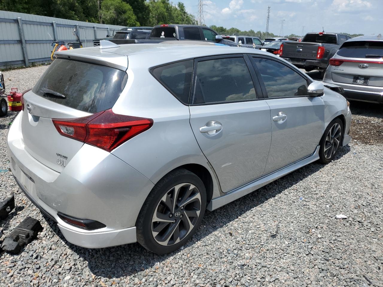 JTNKARJE6GJ521504 2016 Toyota Scion Im