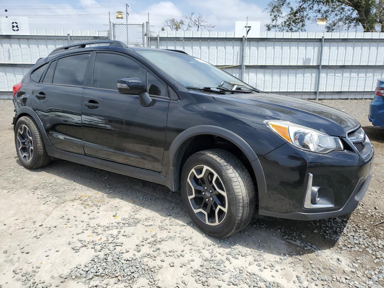 JF2GPANC5G8341071 2016 Subaru Crosstrek Limited