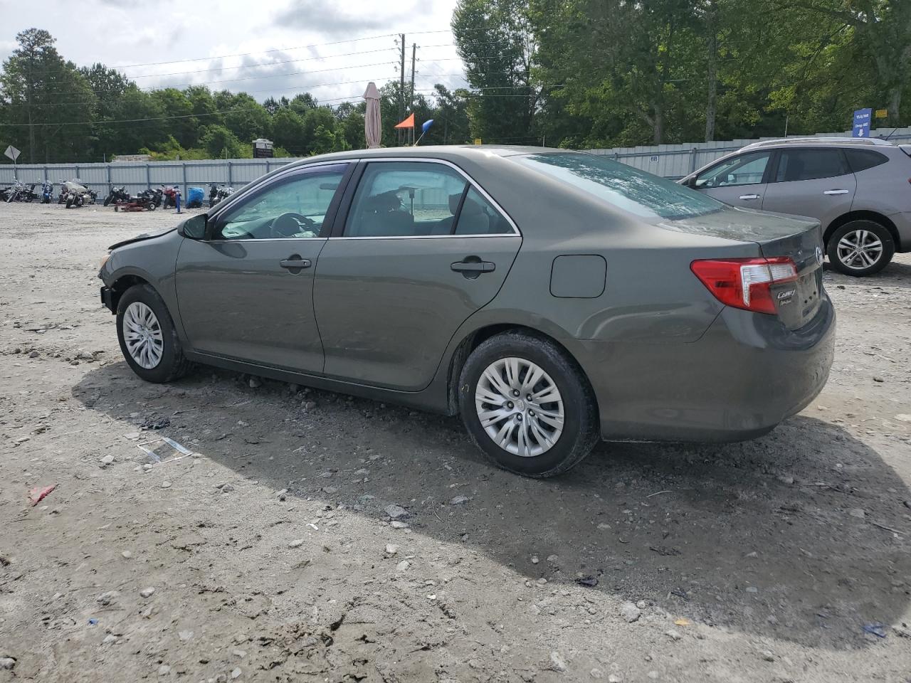 4T1BF1FK2EU830349 2014 Toyota Camry L