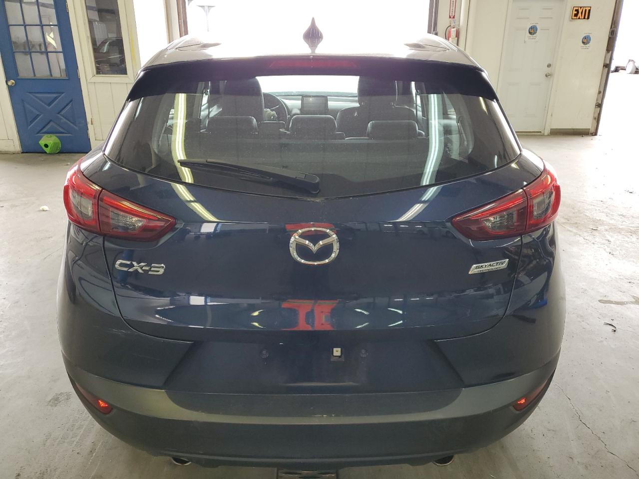 JM1DKDC73J0304131 2018 Mazda Cx-3 Touring