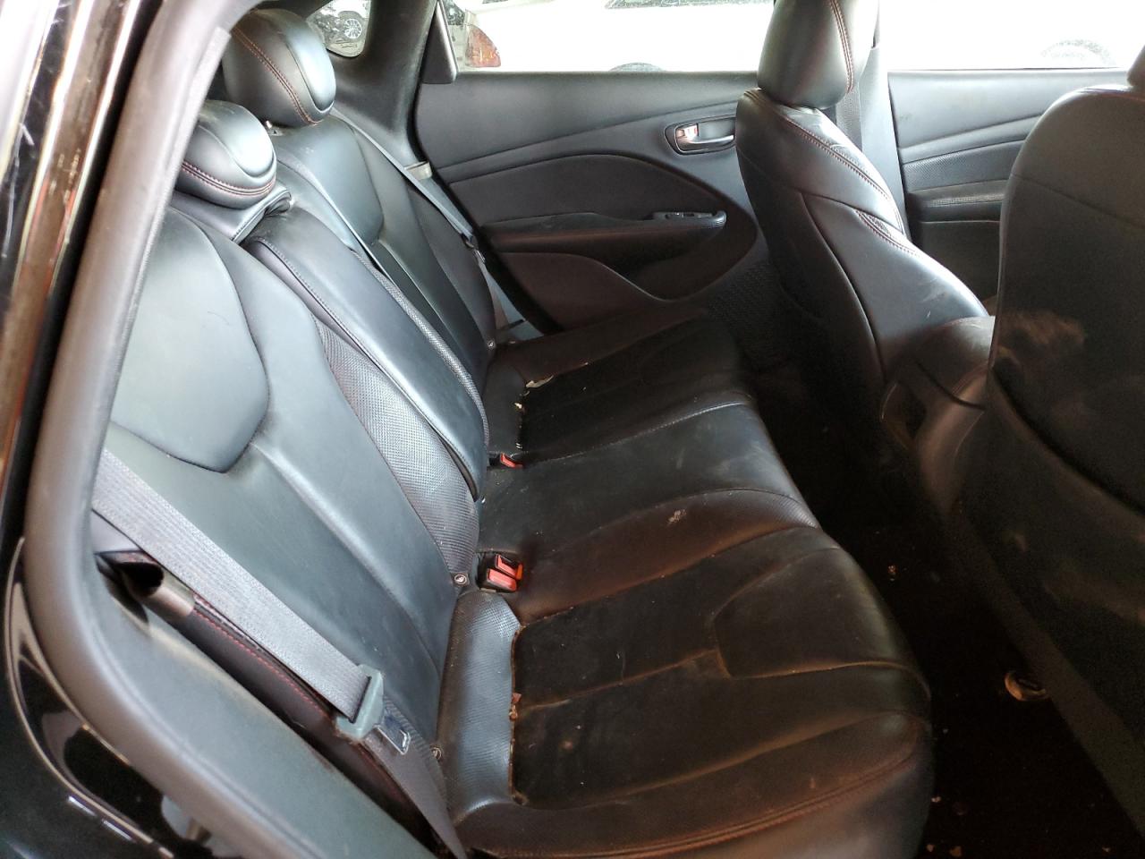 1C3CDFEB8FD422019 2015 Dodge Dart Gt