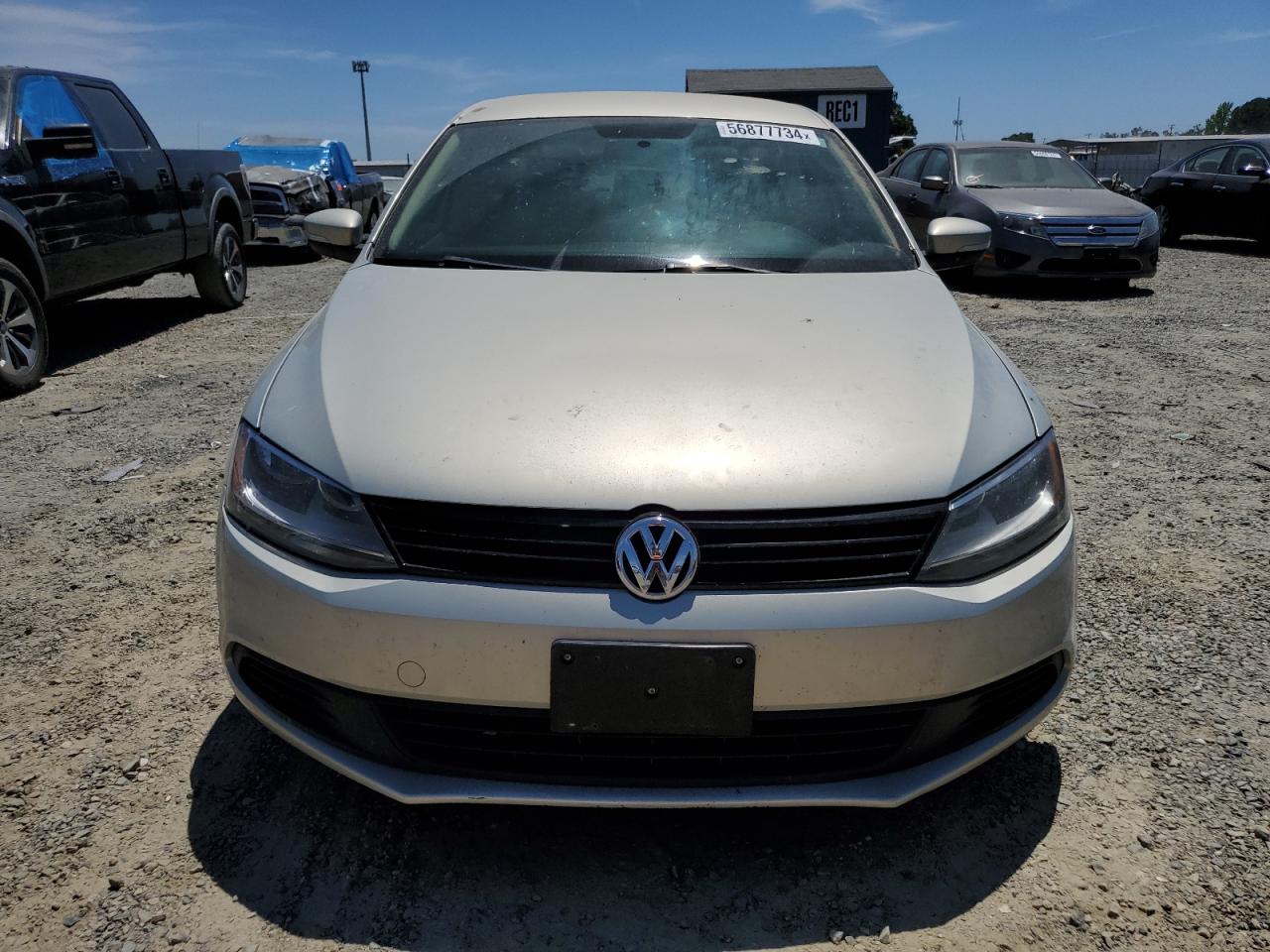 3VWDZ7AJ9BM124174 2011 Volkswagen Jetta Se