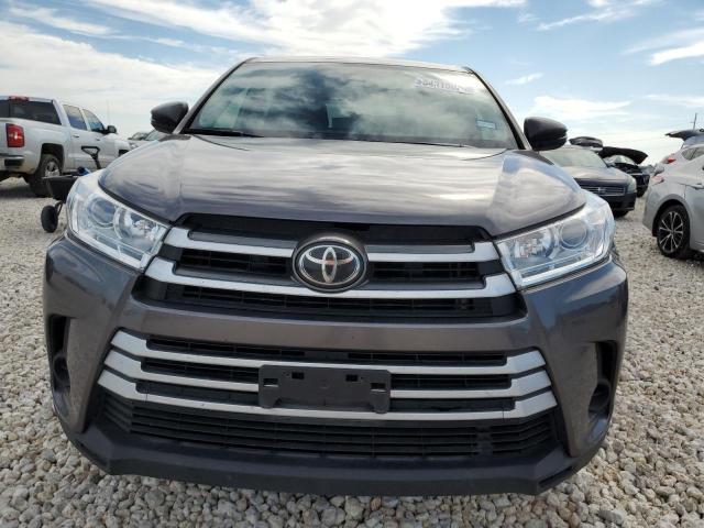 VIN 5TDZARFH8KS060551 2019 Toyota Highlander, LE no.5