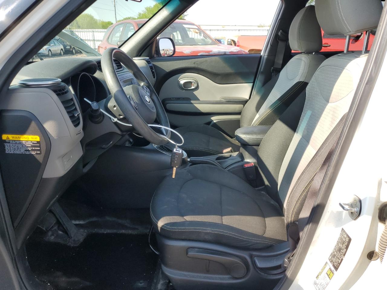 KNDJP3A53F7113288 2015 Kia Soul +