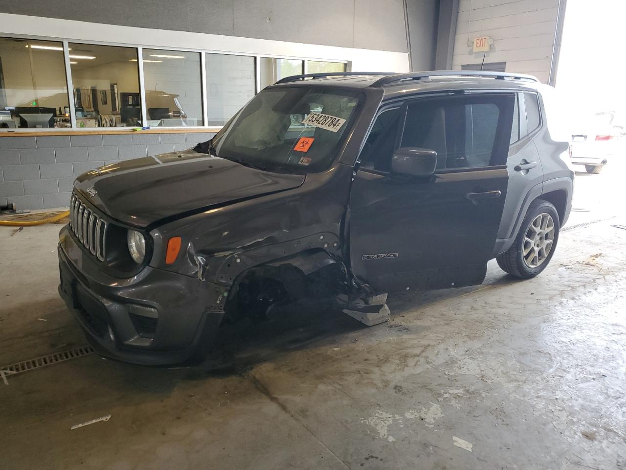 ZACNJABB9LPL74562 2020 Jeep Renegade Latitude