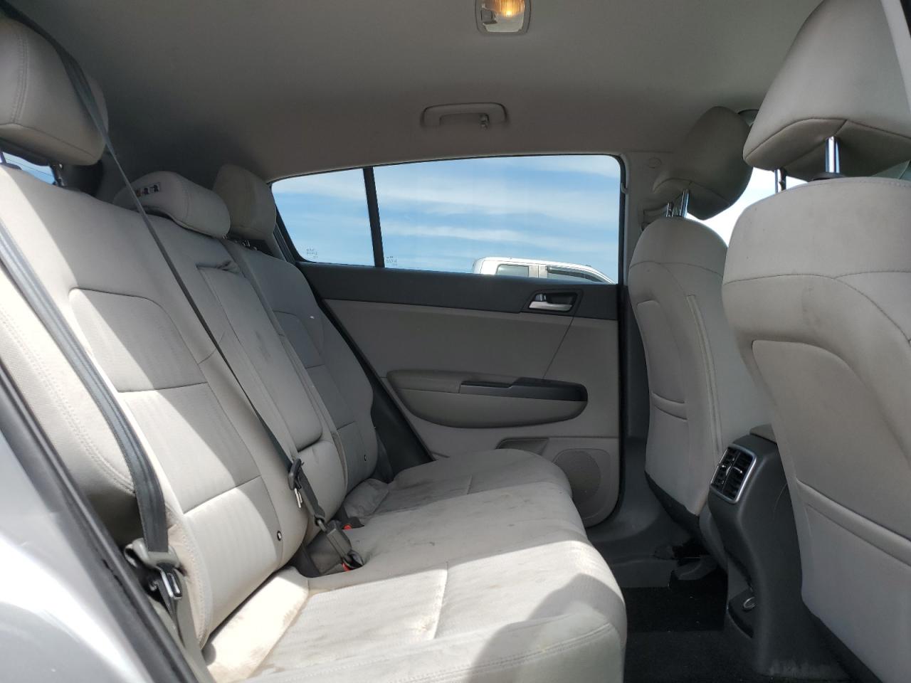 KNDPMCACXK7612973 2019 Kia Sportage Lx