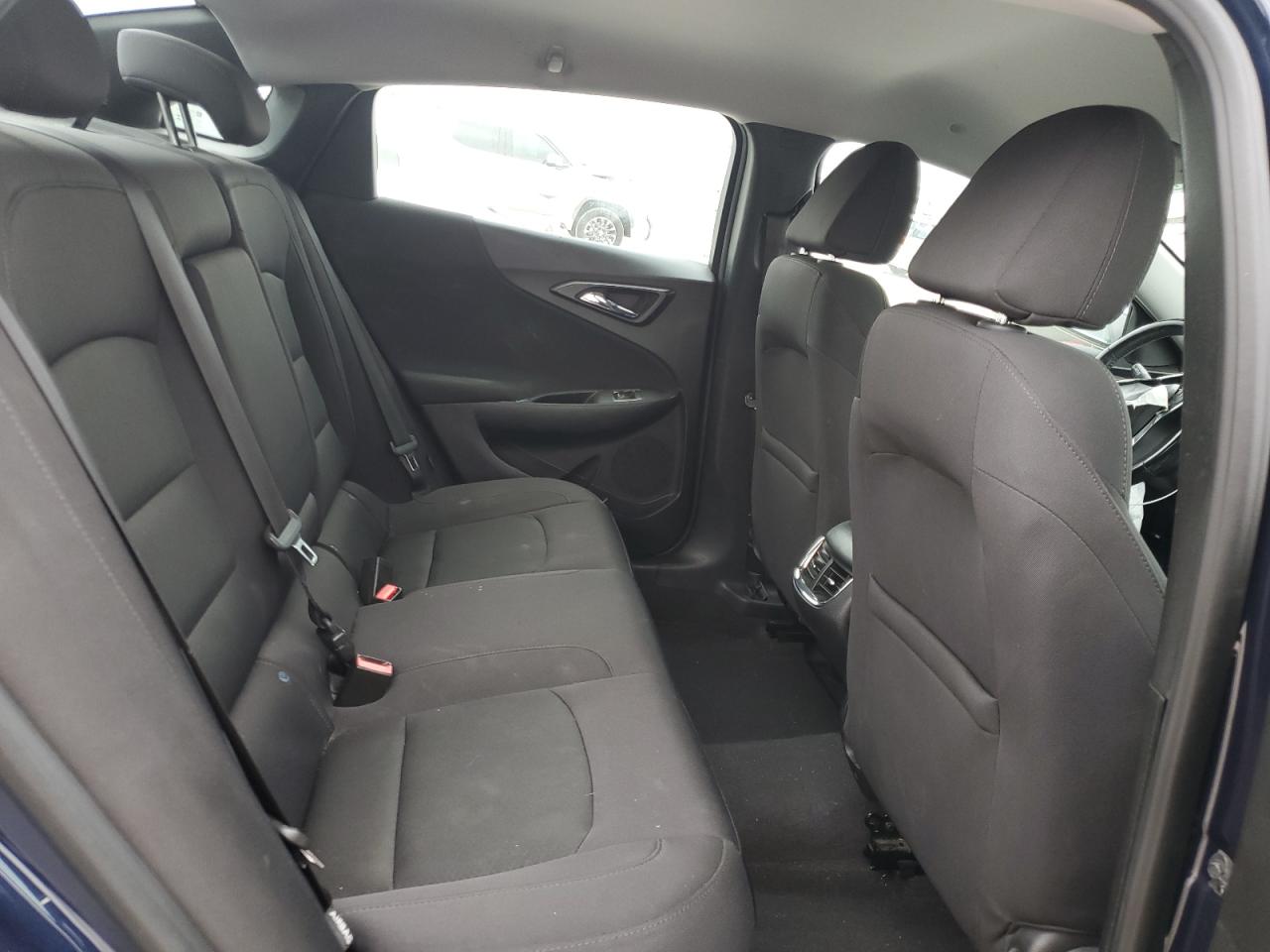 1G1ZE5ST4HF220062 2017 Chevrolet Malibu Lt