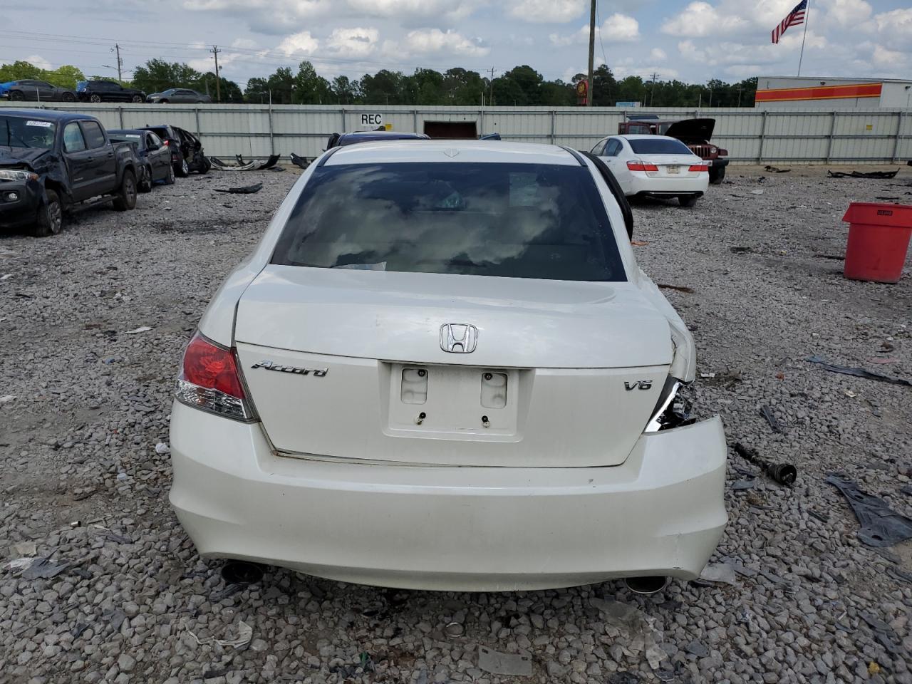 1HGCP3F87AA027393 2010 Honda Accord Exl