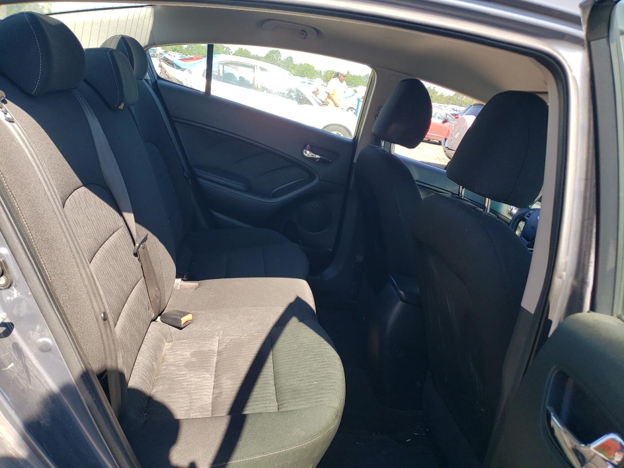 KNAFK4A65G5613160 2016 Kia Forte Lx