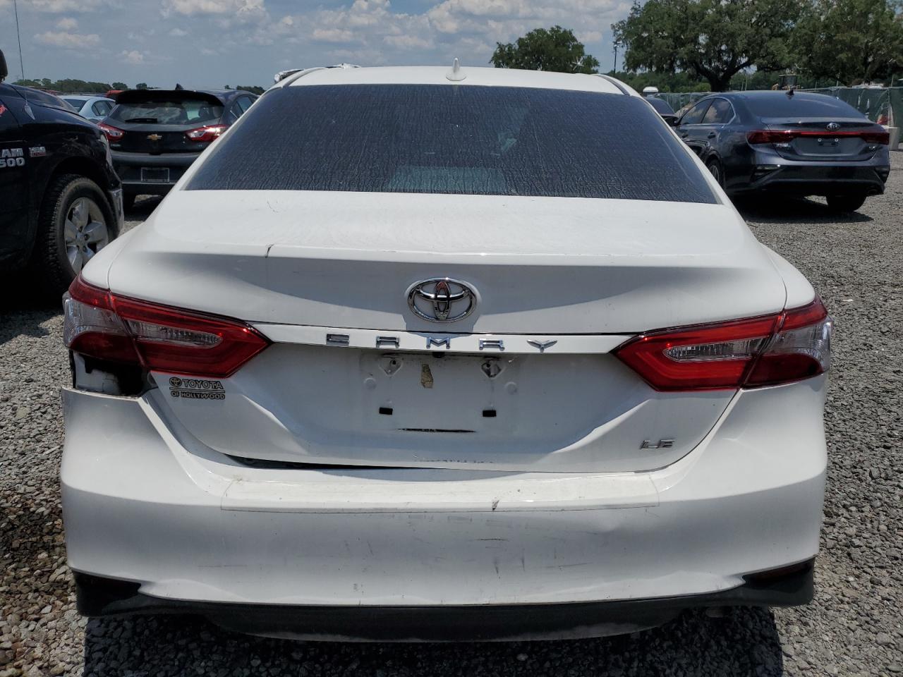 2020 Toyota Camry Le vin: 4T1C11AK6LU945334