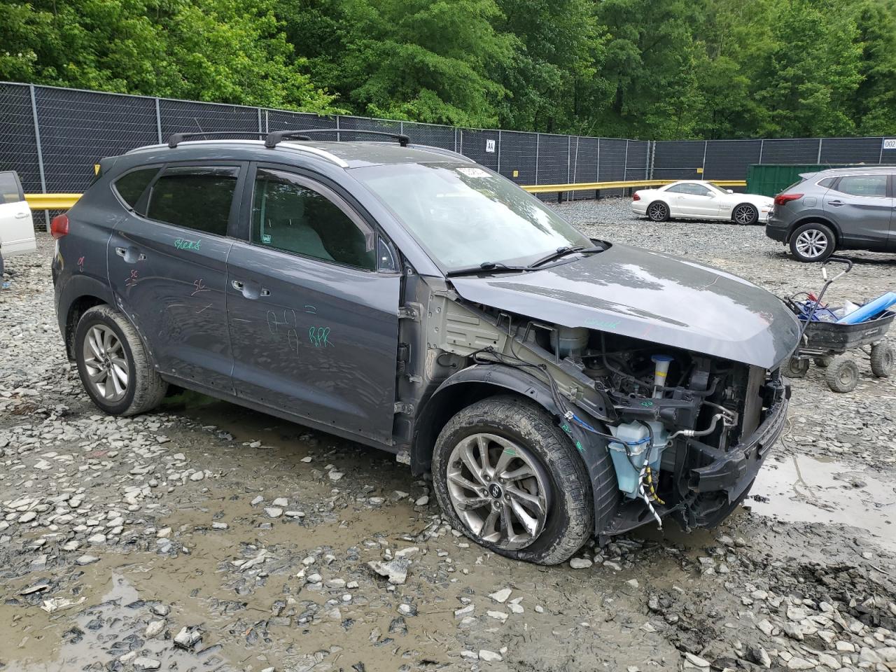 KM8J3CA47HU289120 2017 Hyundai Tucson Limited