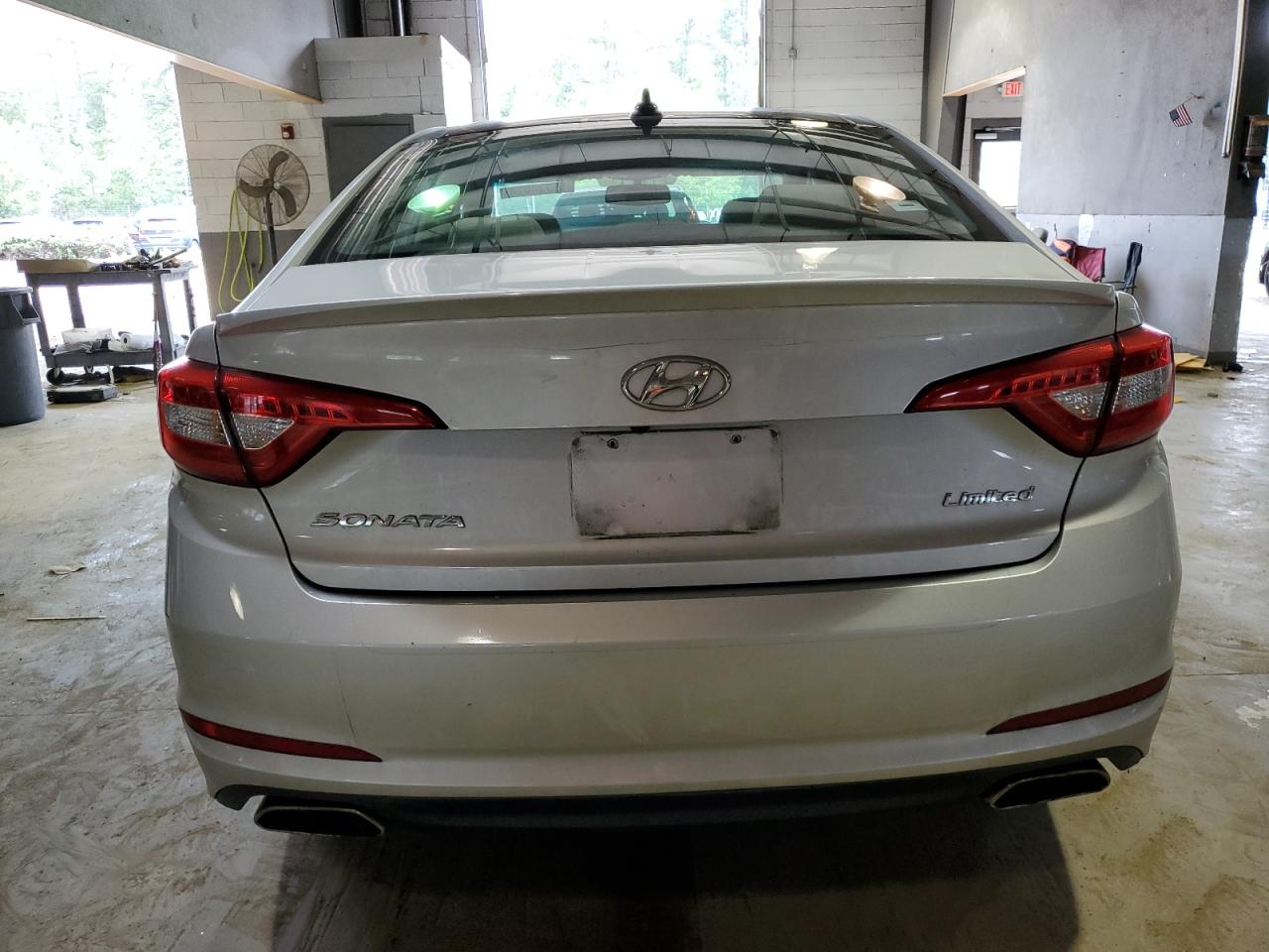 5NPE34AF2FH051700 2015 Hyundai Sonata Sport