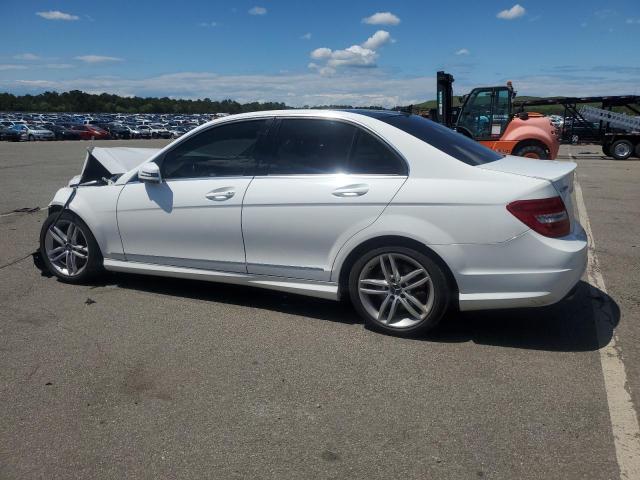 VIN WDDGF8AB5DR293784 2013 Mercedes-Benz C-Class, 3... no.2