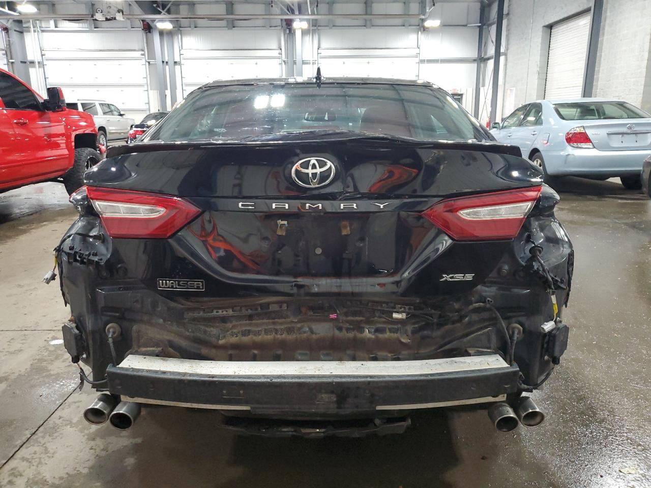 4T1BZ1HK2JU503528 2018 Toyota Camry Xse