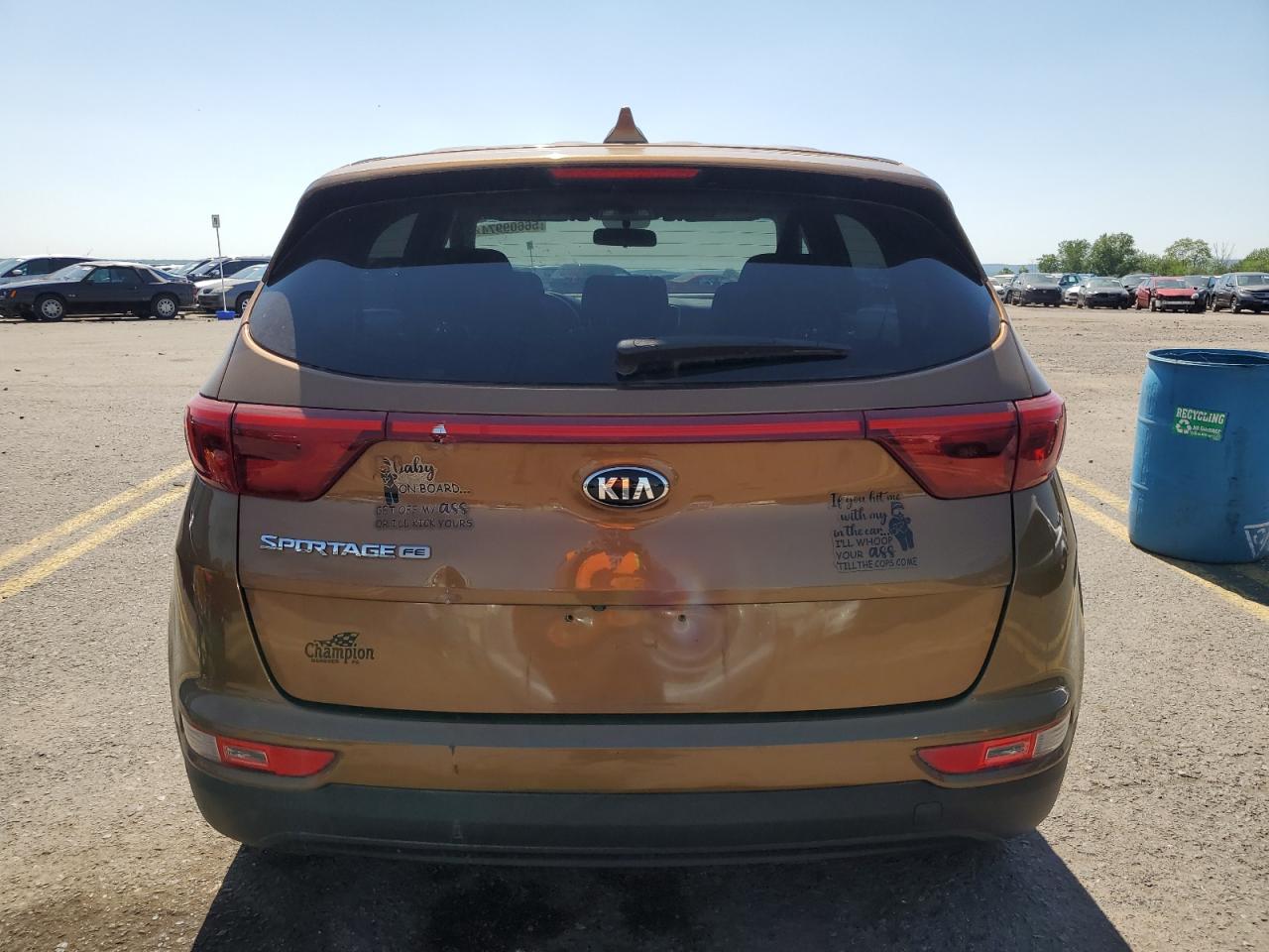 KNDPM3AC4H7299914 2017 Kia Sportage Lx