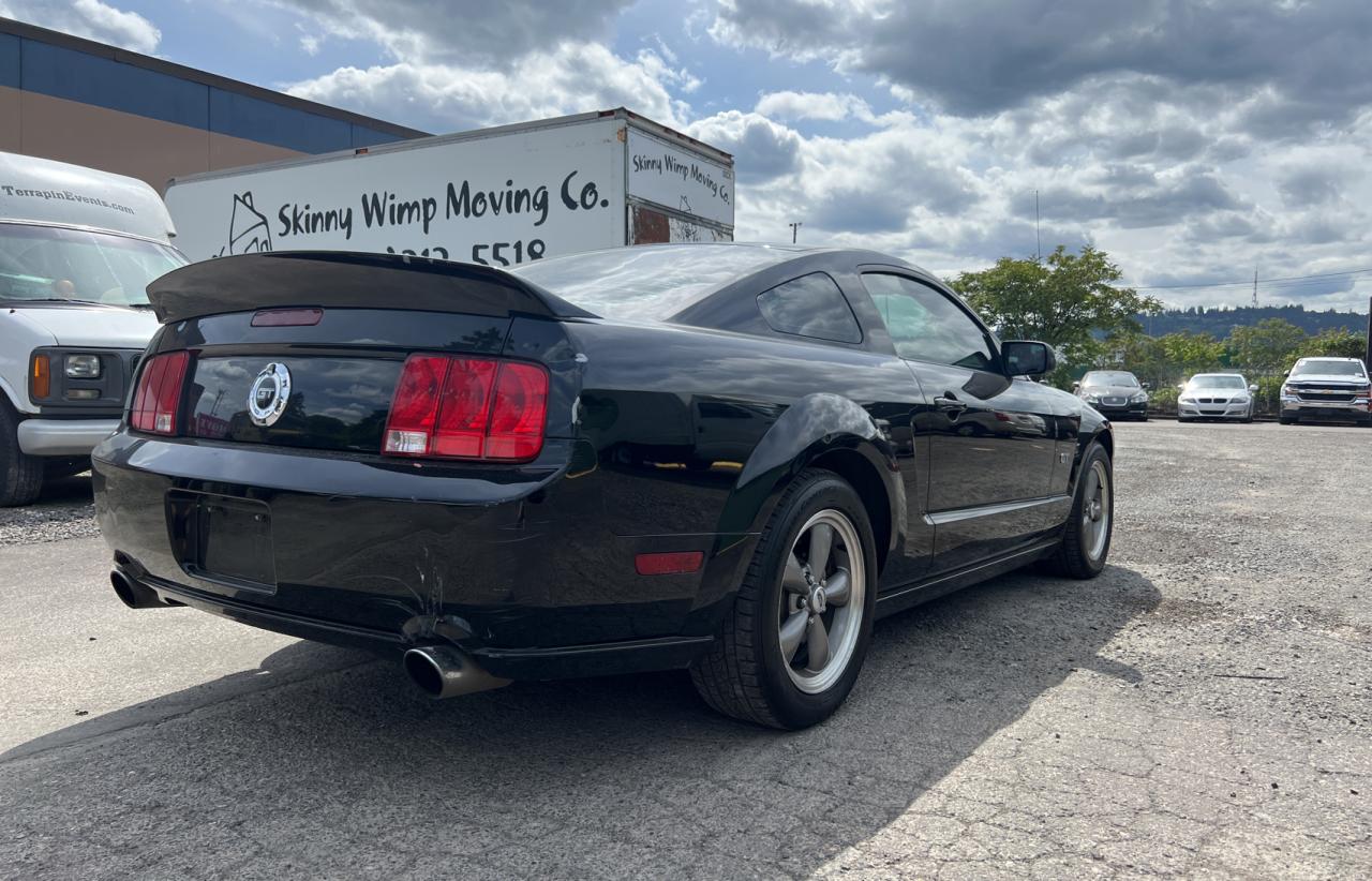 1ZVFT82H155133828 2005 Ford Mustang Gt