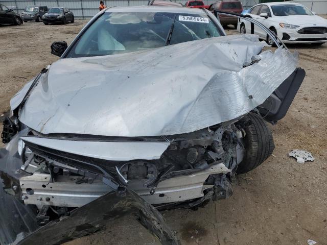 VIN 4T1C11AK0NU072845 2022 Toyota Camry, LE no.11