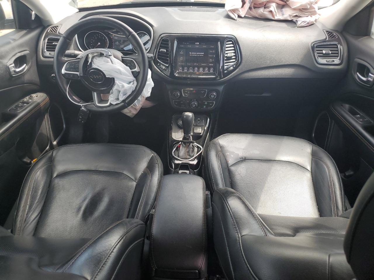 3C4NJDCB7JT222398 2018 Jeep Compass Limited