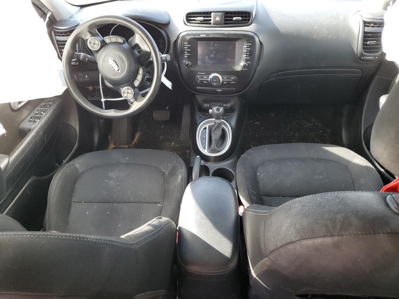 KNDJP3A54K7665876 2019 Kia Soul +