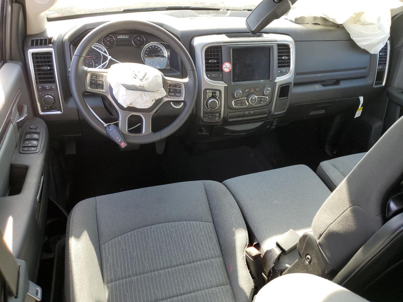 3C6RR7LG4PG673367 2023 Ram 1500 Classic Slt