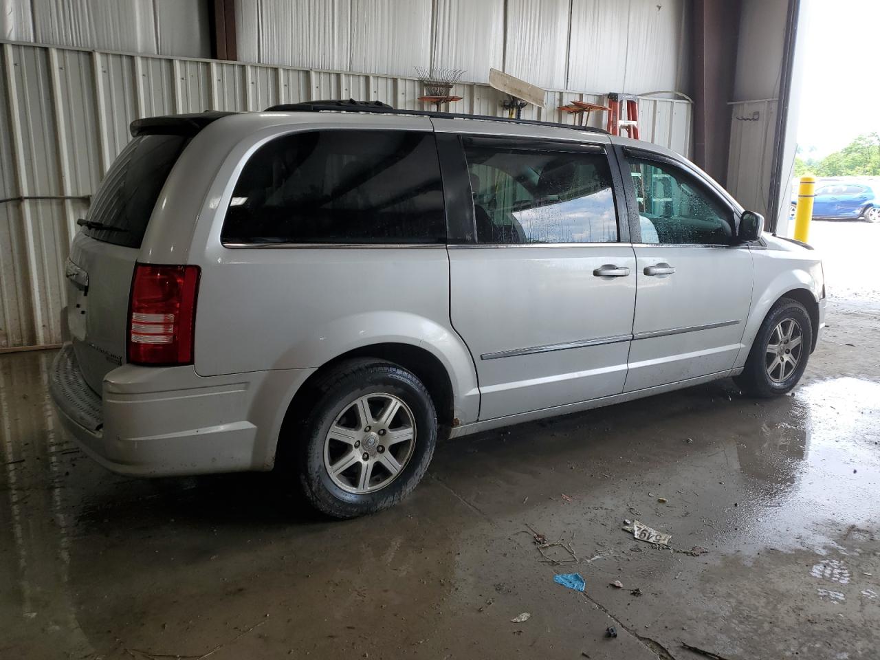 2A8HR54X59R598093 2009 Chrysler Town & Country Touring