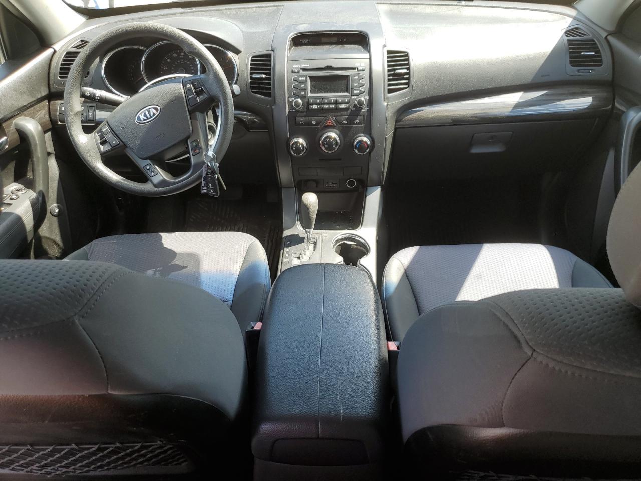 5XYKT4A24CG195915 2012 Kia Sorento Base