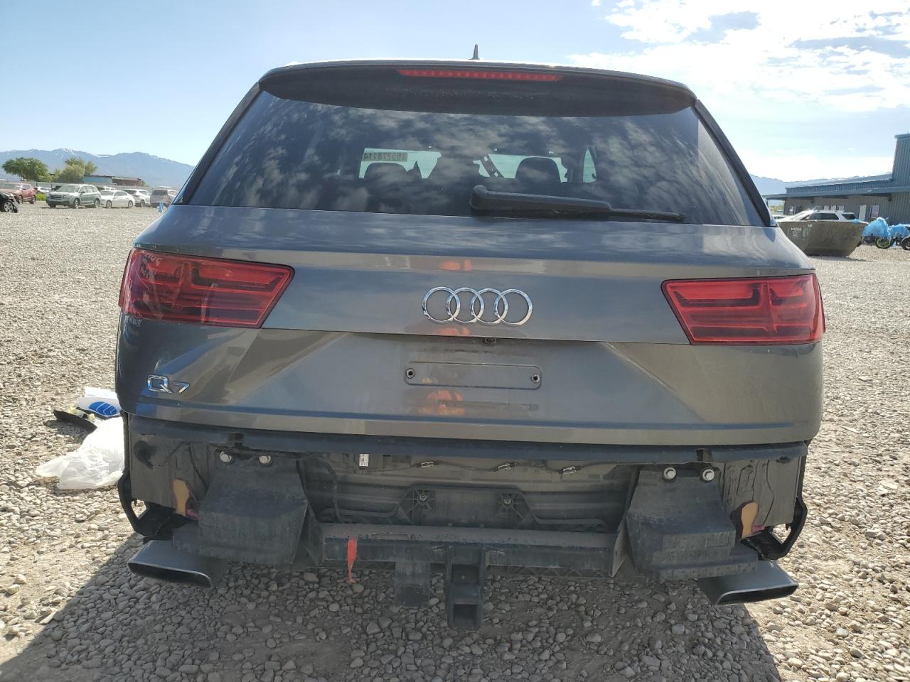 WA1LAAF74KD003039 2019 Audi Q7 Premium Plus