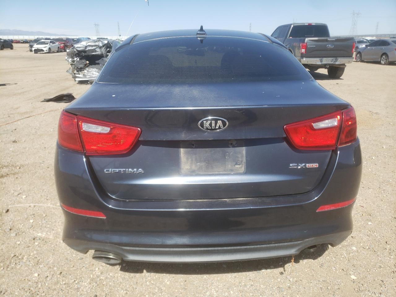 5XXGM4A71FG472561 2015 Kia Optima Lx