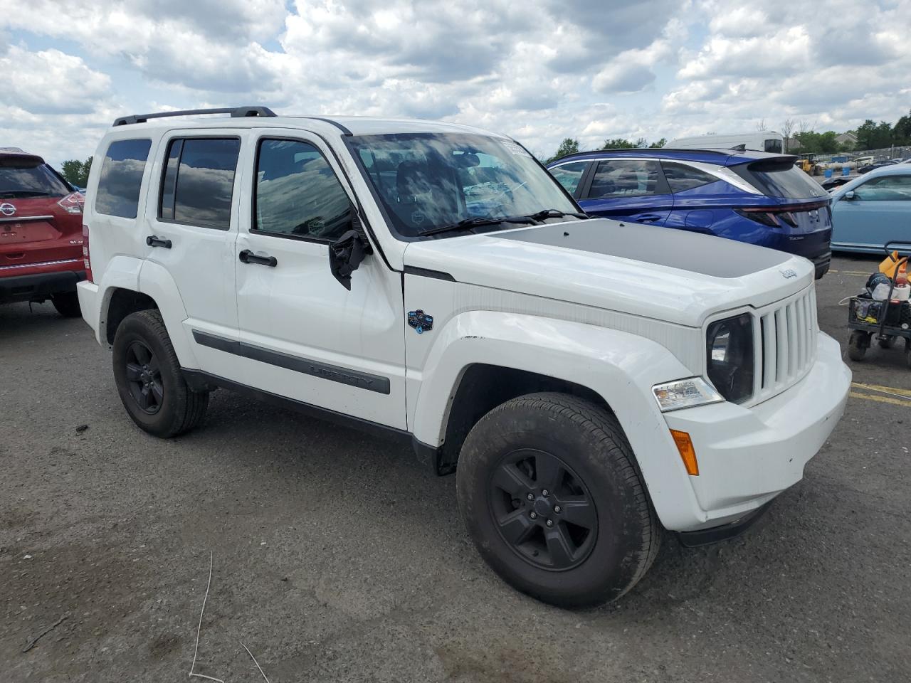 1C4PJMAK2CW130138 2012 Jeep Liberty Sport