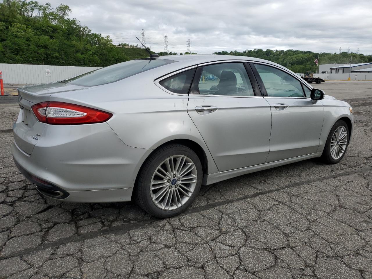 3FA6P0T95GR121851 2016 Ford Fusion Se