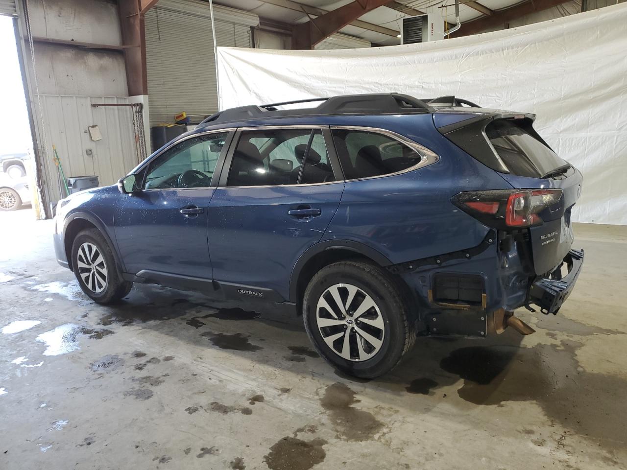 4S4BTACC9L3251402 2020 Subaru Outback Premium