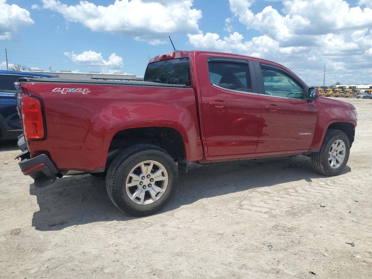 1GCGTCEN1J1150514 2018 Chevrolet Colorado Lt