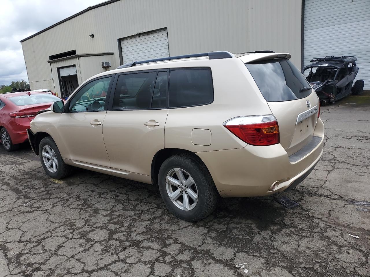 5TDBK3EH3AS022379 2010 Toyota Highlander