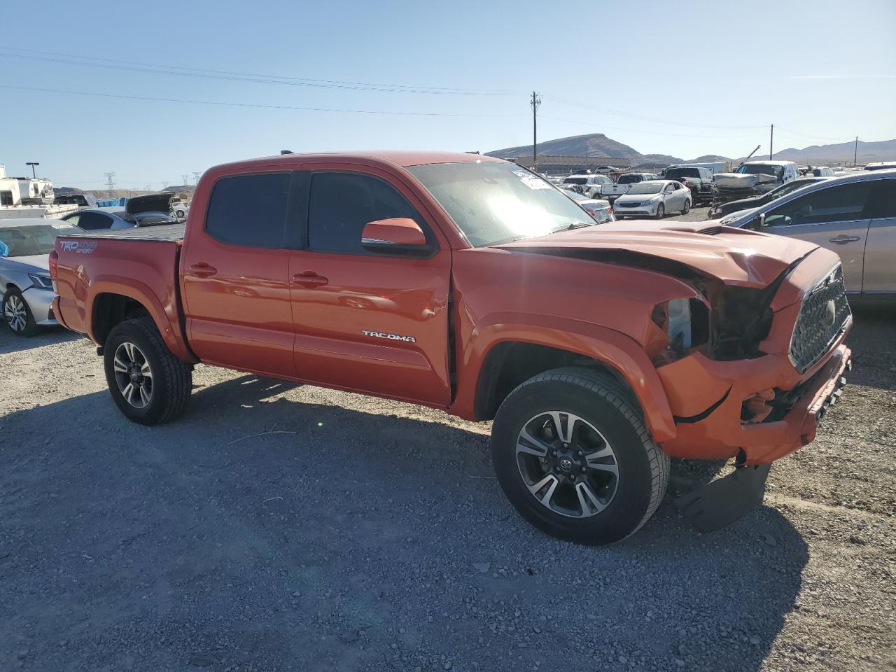 2018 Toyota Tacoma Double Cab vin: 3TMCZ5AN0JM171923