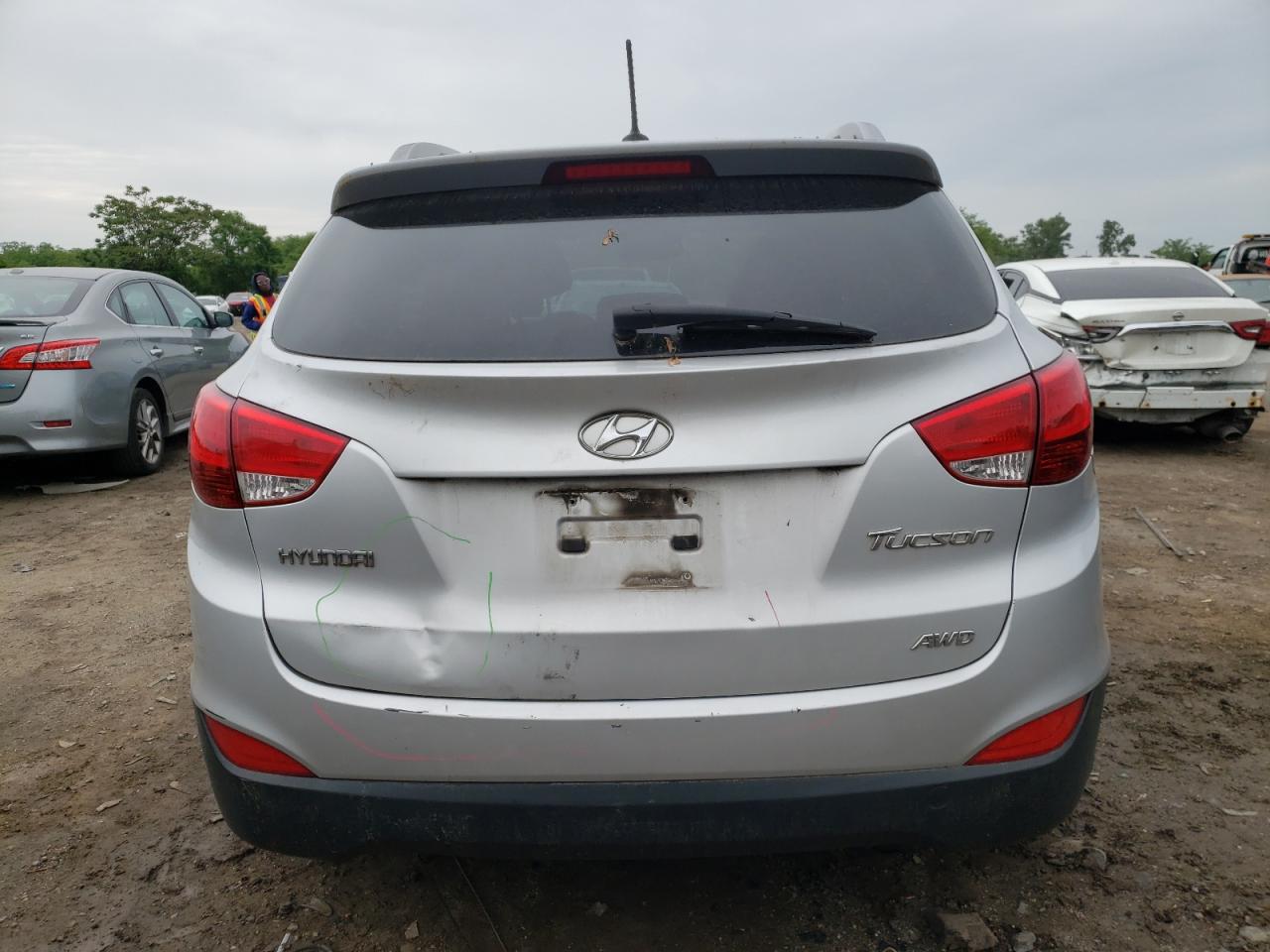 KM8JUCAC2BU309219 2011 Hyundai Tucson Gls