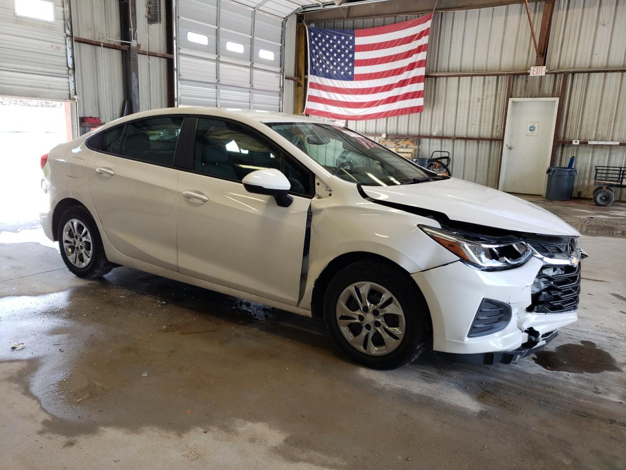 2019 Chevrolet Cruze Ls vin: 1G1BC5SM9K7140807