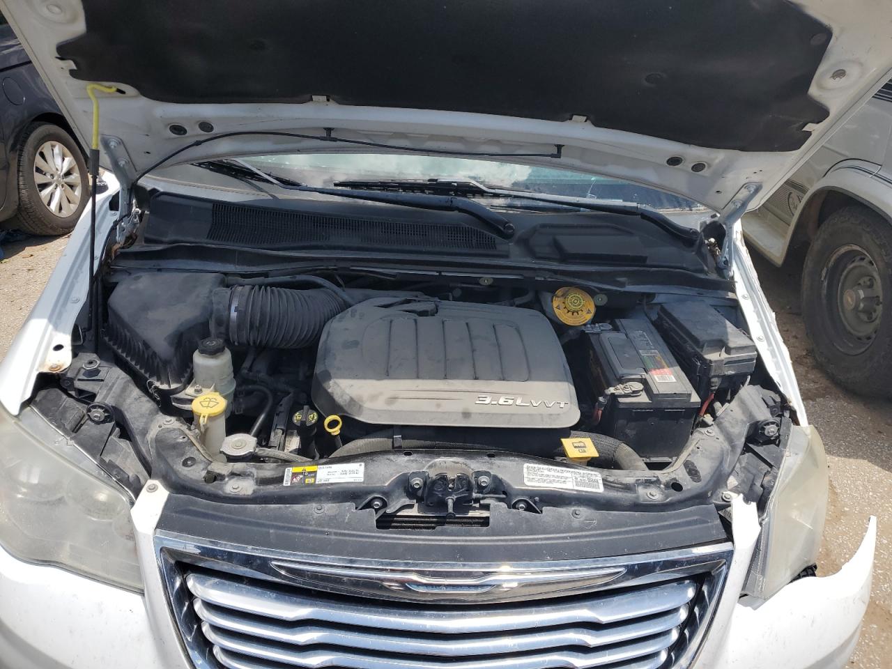 2C4RC1BG6ER227995 2014 Chrysler Town & Country Touring