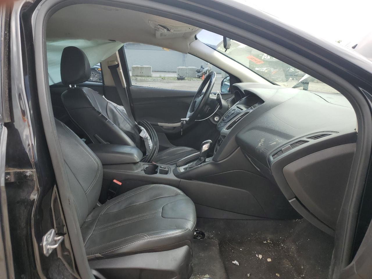 1FADP3F24DL188653 2013 Ford Focus Se