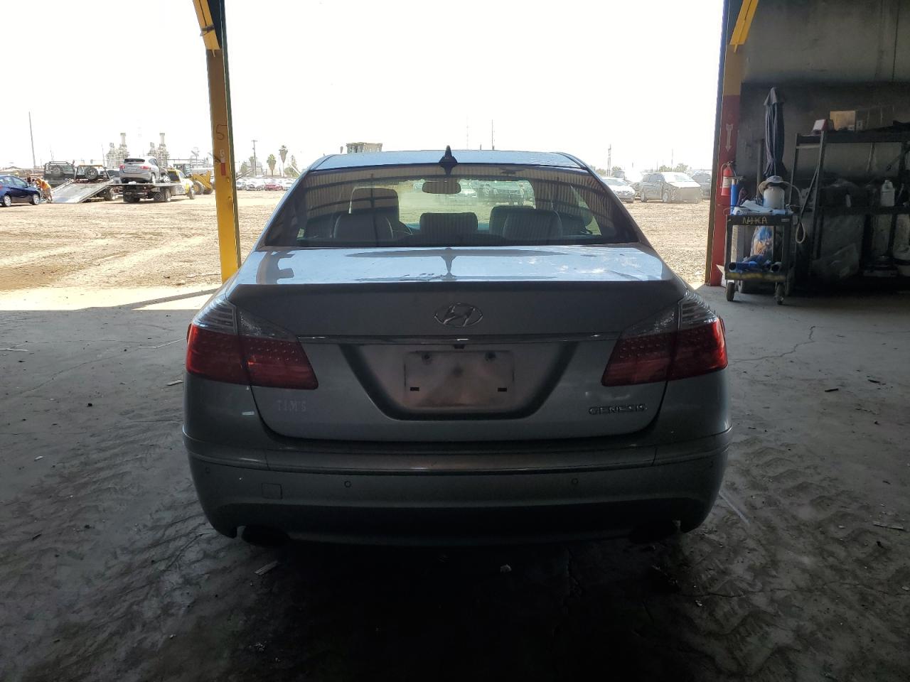 KMHGC4DEXAU096468 2010 Hyundai Genesis 3.8L