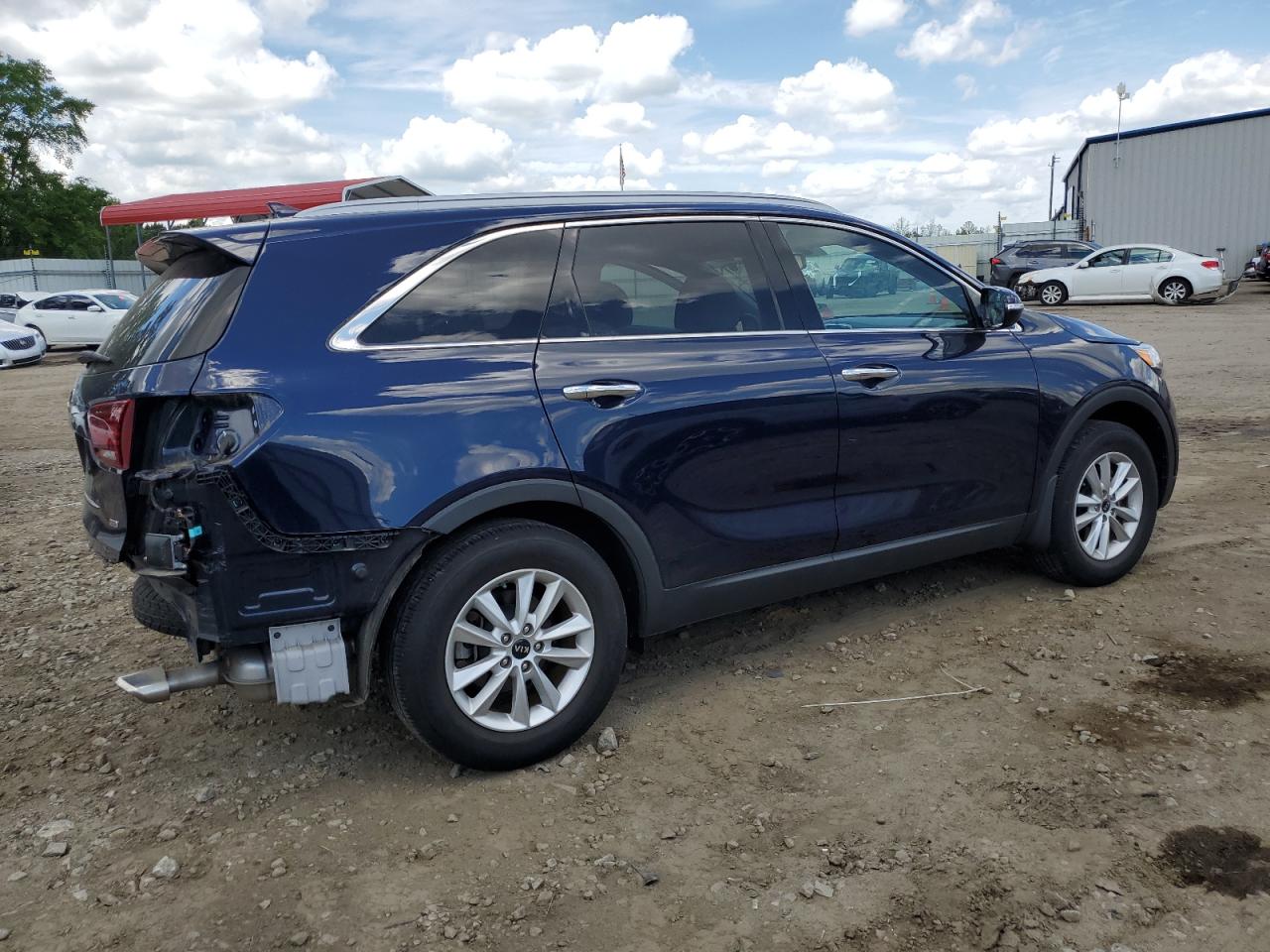 2019 Kia Sorento L vin: 5XYPG4A39KG600927