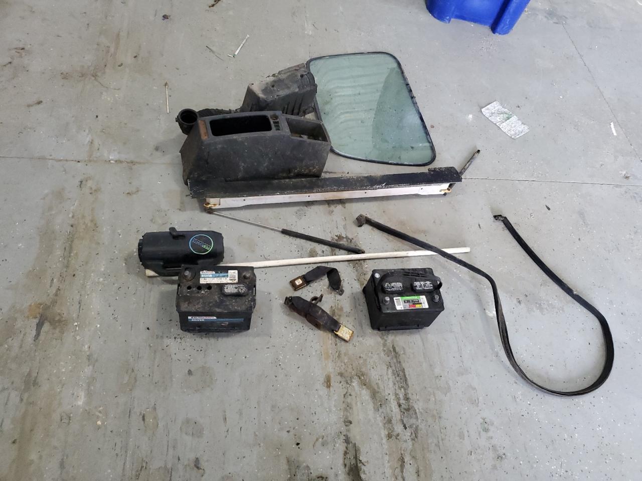 1J4FY19PXSP255378 1995 Jeep Wrangler / Yj S