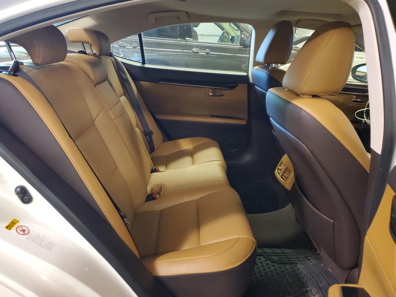 JTHBK1GG1G2241543 2016 Lexus Es 350