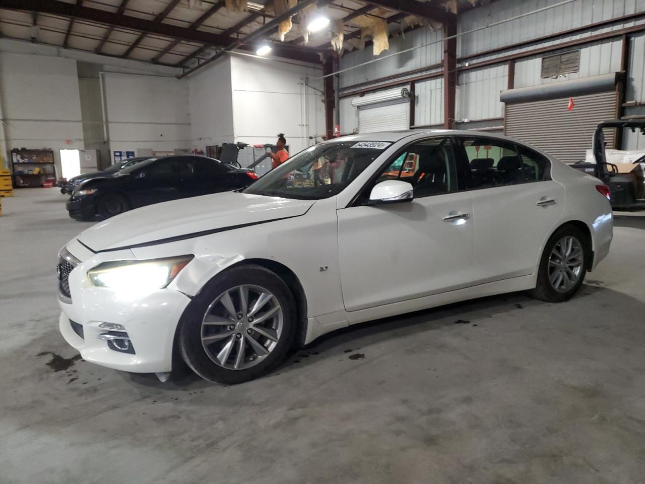 Infiniti Q50 2014 