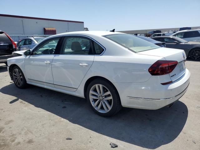 2017 VOLKSWAGEN PASSAT SE - 1VWGT7A37HC070609
