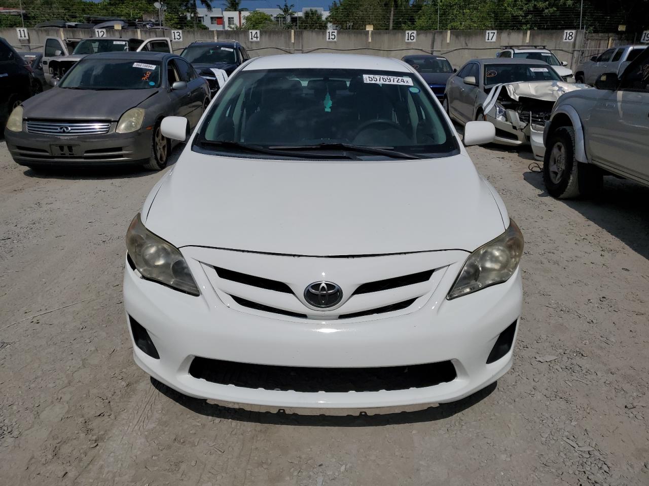 2T1BU4EE0BC565530 2011 Toyota Corolla Base