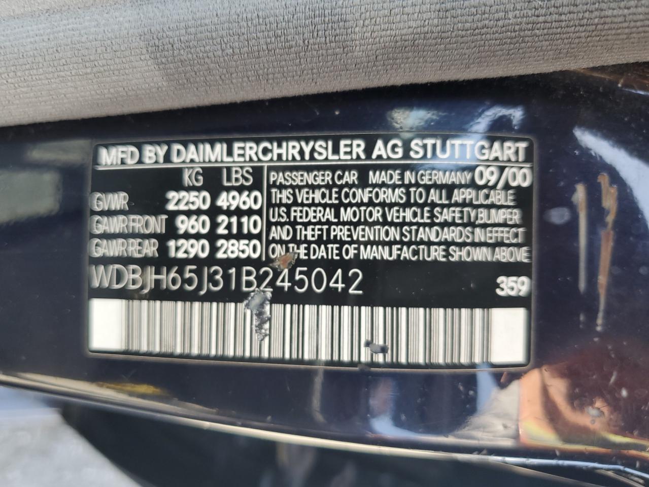 WDBJH65J31B245042 2001 Mercedes-Benz E 320