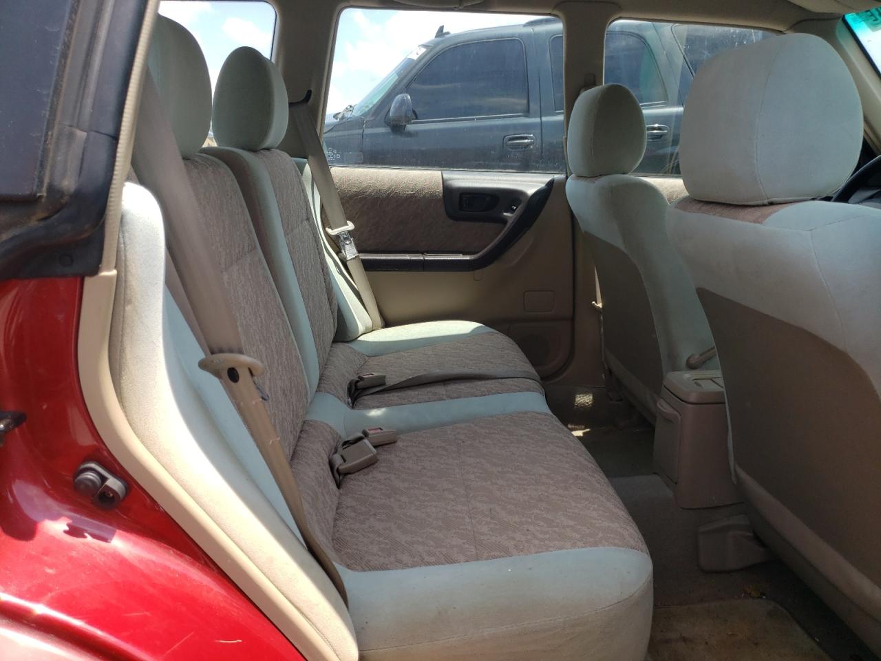 JF1SF6357XH745511 1999 Subaru Forester L