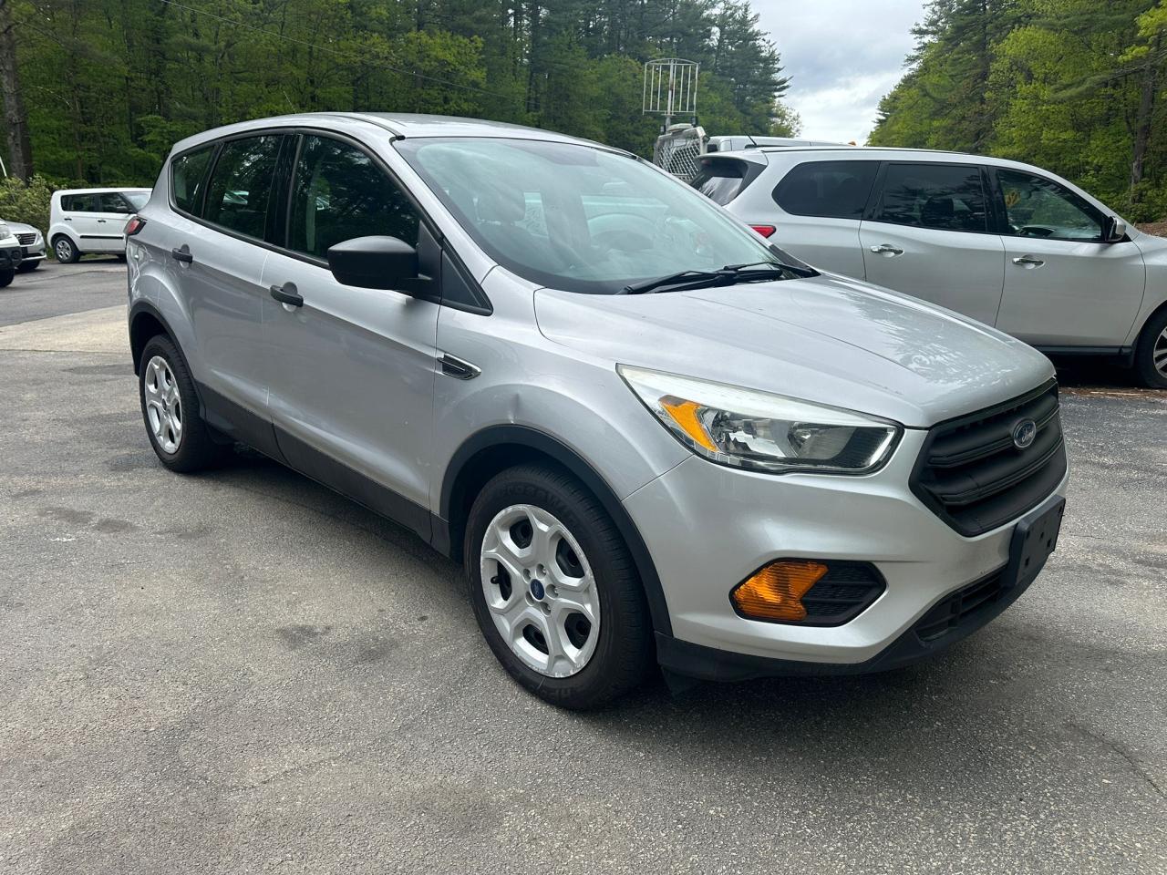 2017 Ford Escape S vin: 1FMCU0F72HUA73277