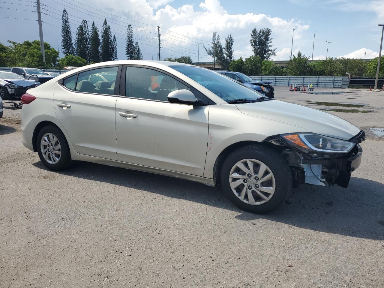 KMHD74LF3JU580564 2018 Hyundai Elantra Se