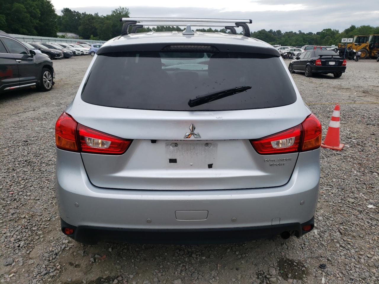 JA4AP3AW0HZ055389 2017 Mitsubishi Outlander Sport Es